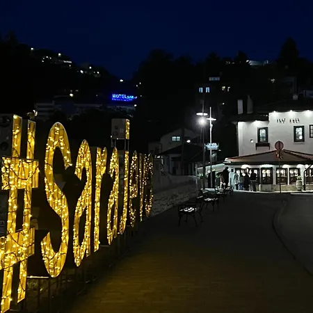 Seven * Saraievo